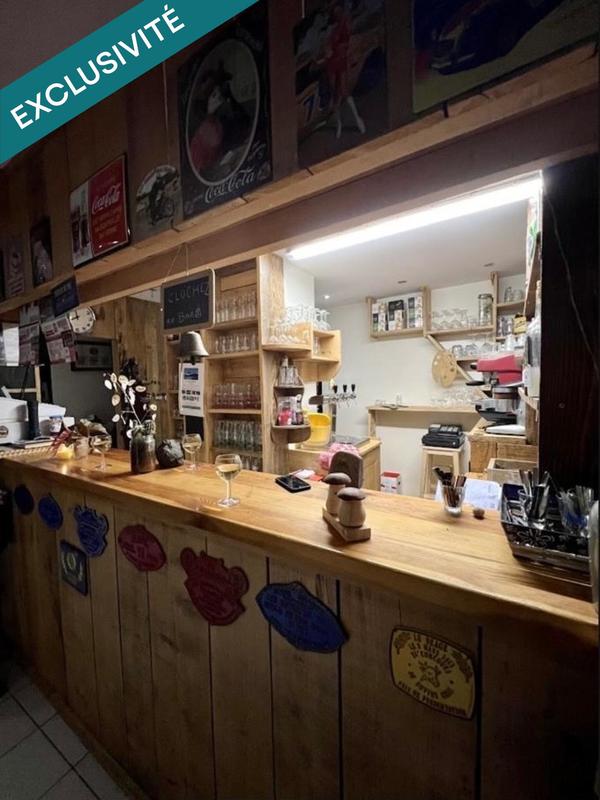 Local commercial - 153 m² - 5 pièces