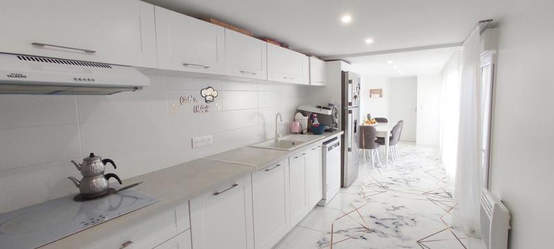 Maison - 90 m² - 4 pièces