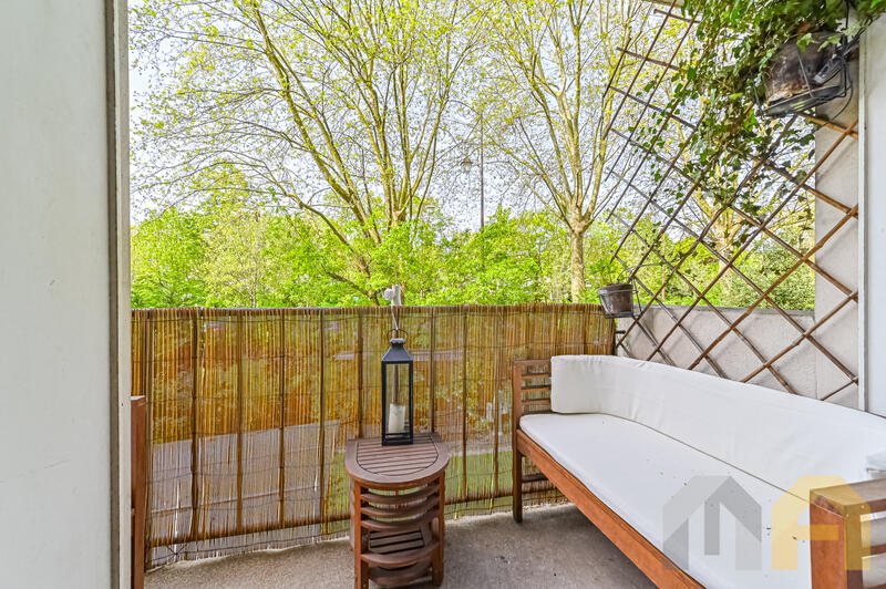 Appartement - 82 m² - 4 pièces