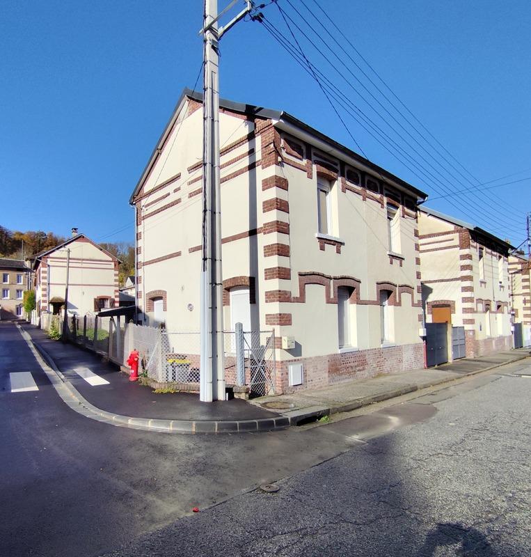 Maison de ville - 57 m² - 3 pièces