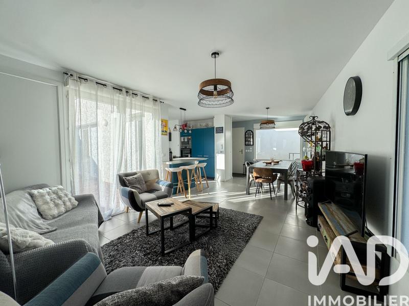 Maison - 96 m² - 5 pièces