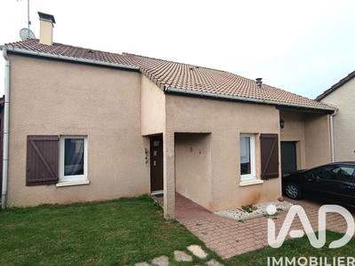 Maison - 96 m² - 4 pièces