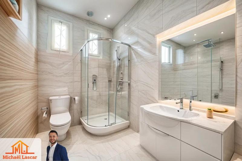 Maison - 85 m² - 6 pièces