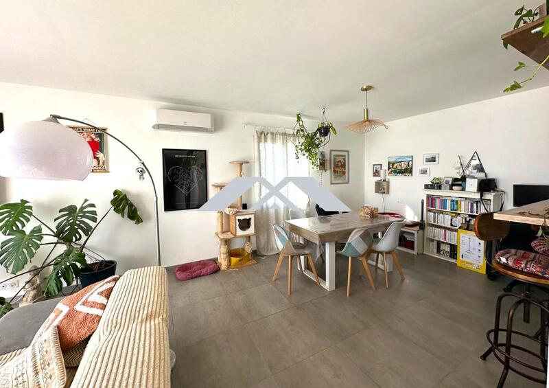 Maison - 102 m² - 4 pièces