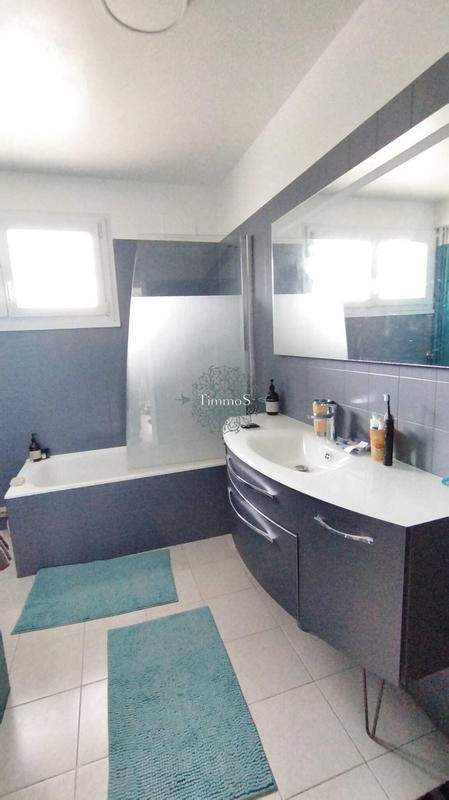 Maison - 158 m² - 6 pièces