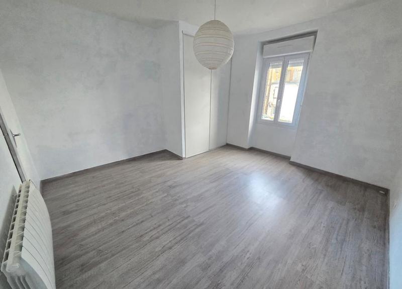 Maison en pierre - 159 m² - 6 pièces