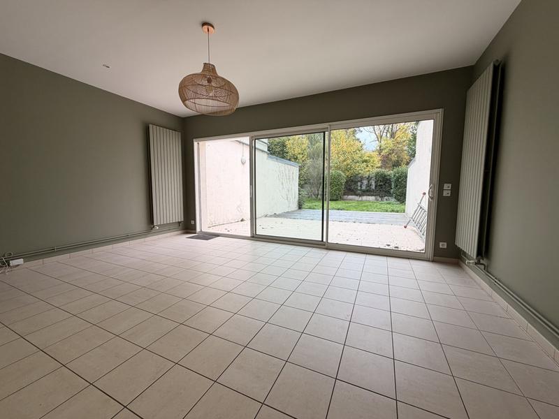 Maison - 157 m² - 6 pièces