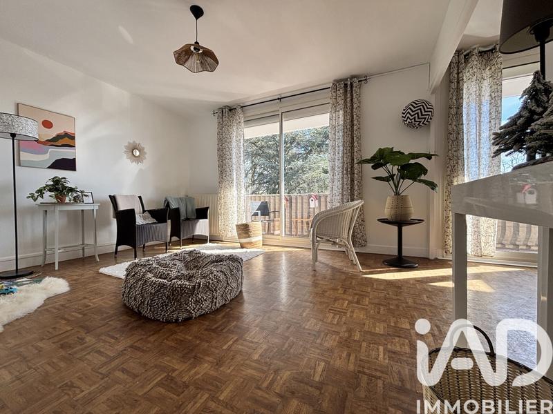 Maison - 77 m² - 3 pièces