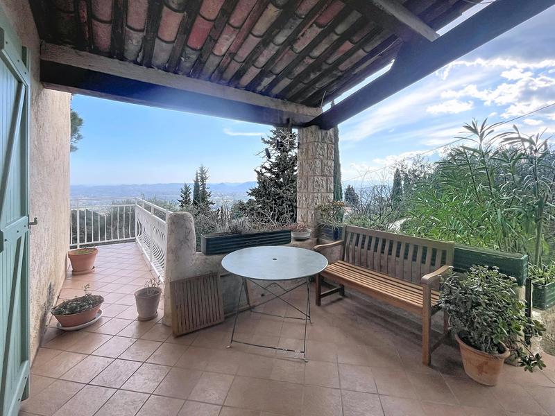 Maison - 103 m² - 4 pièces