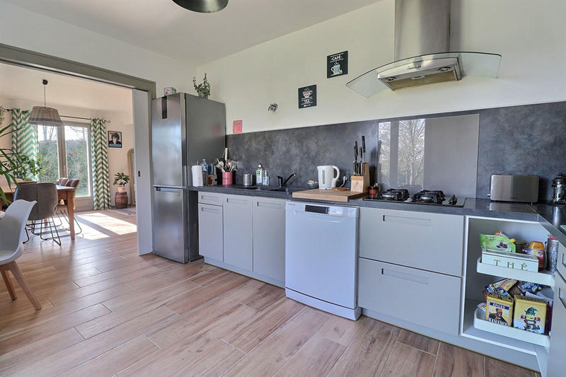 Maison - 125 m² - 5 pièces