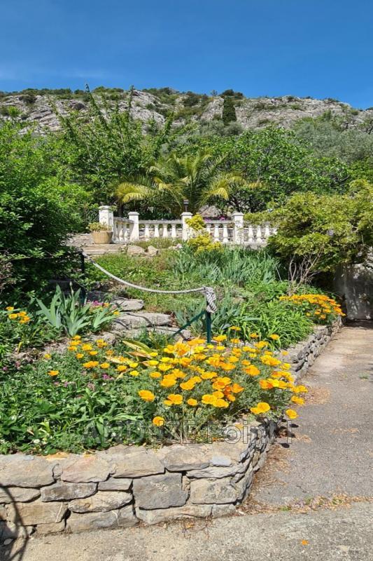 Propriété - 170 m² - 10 pièces