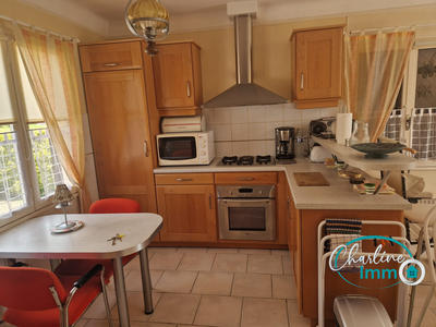 Maison - 5 000 m² - 3 pièces