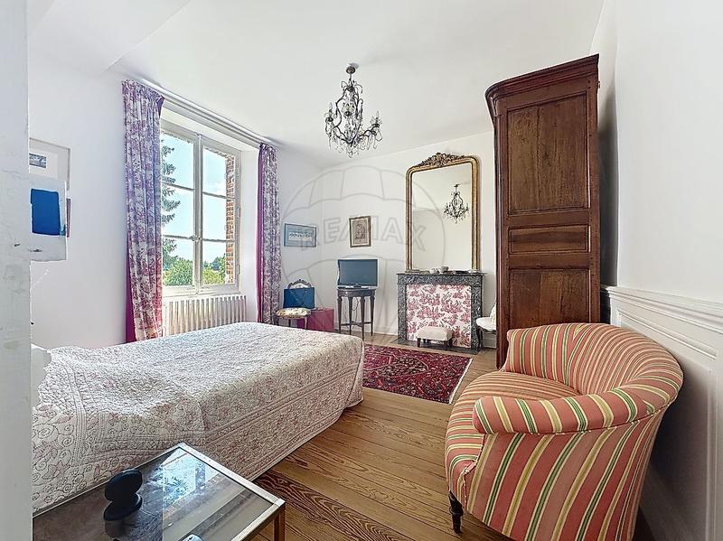 Maison - 160 m² - 7 pièces