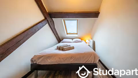 Appartement - 115 m² - 6 pièces