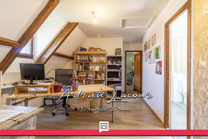Maison - 139 m² - 7 pièces