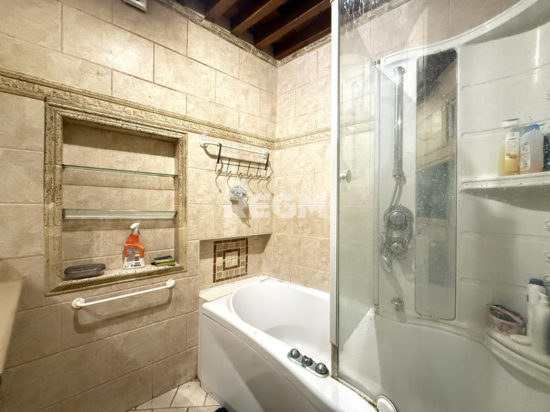 Maison de village - 100 m² - 6 pièces