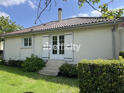 Maison - 91 m² - 5 pièces