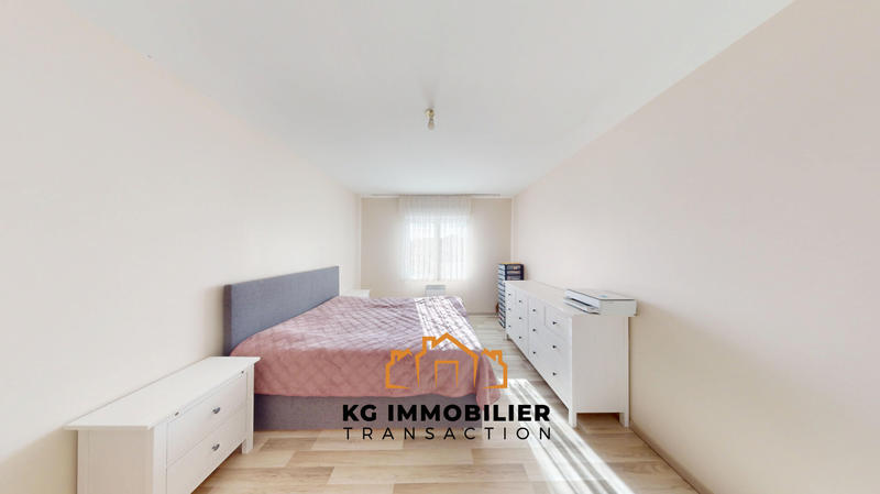 Maison - 170 m² - 7 pièces