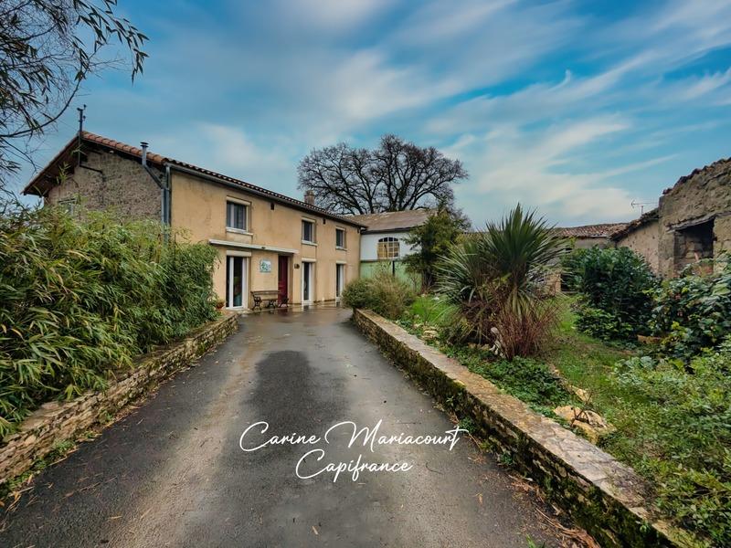 Maison - 160 m² - 7 pièces