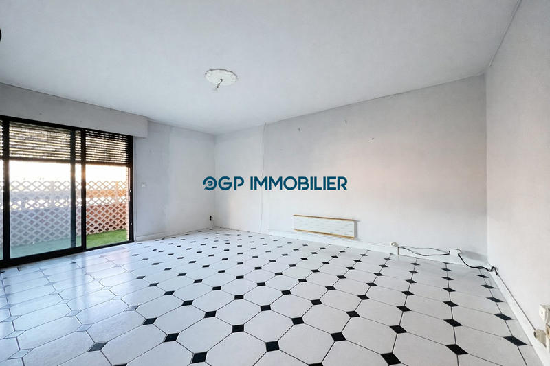 Appartement - 60 m² - 2 pièces