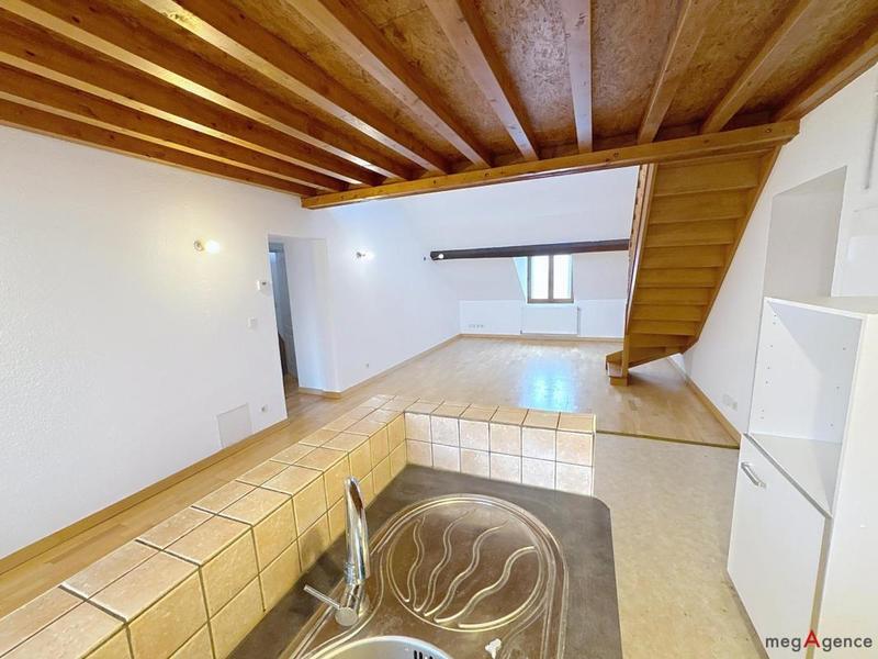 Appartement - 110 m² - 5 pièces