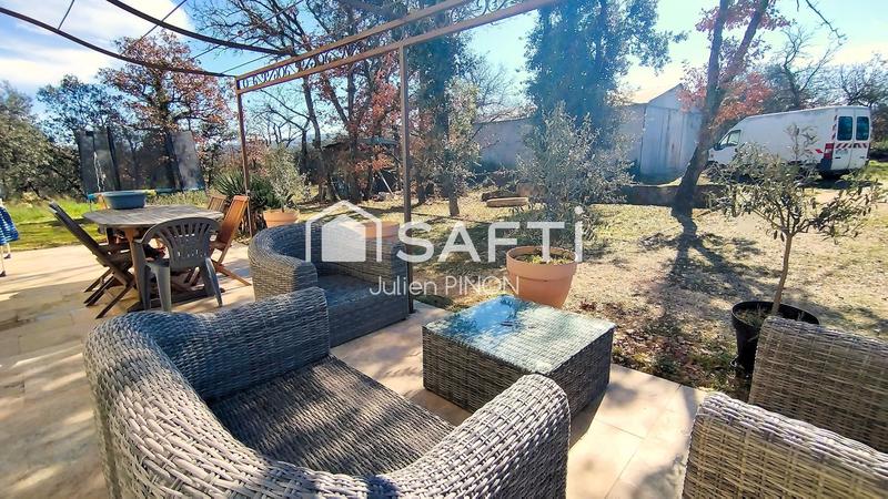 Maison - 199 m² - 8 pièces