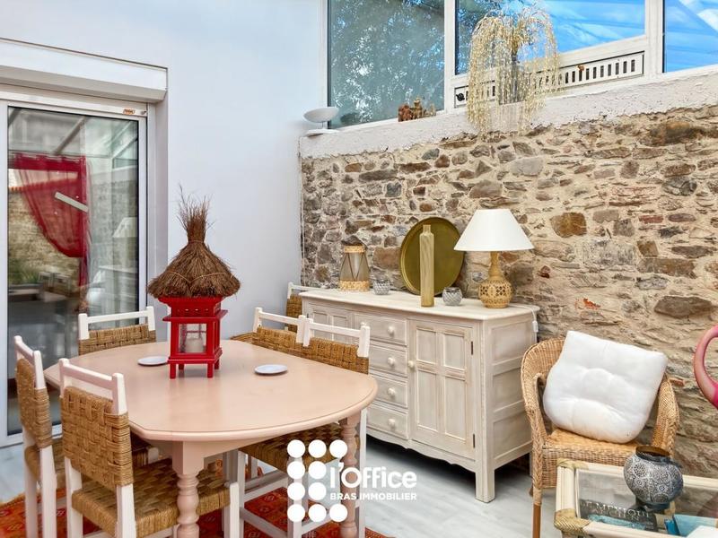 Maison - 187 m² - 6 pièces