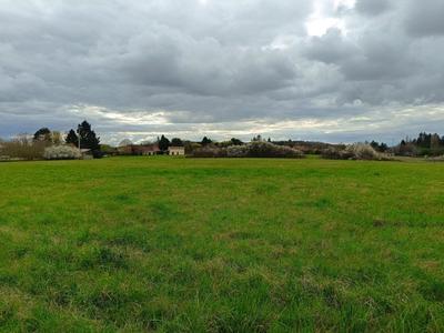 Terrain constructible - 2 814 m²