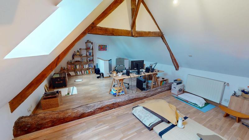 Maison - 231 m² - 7 pièces