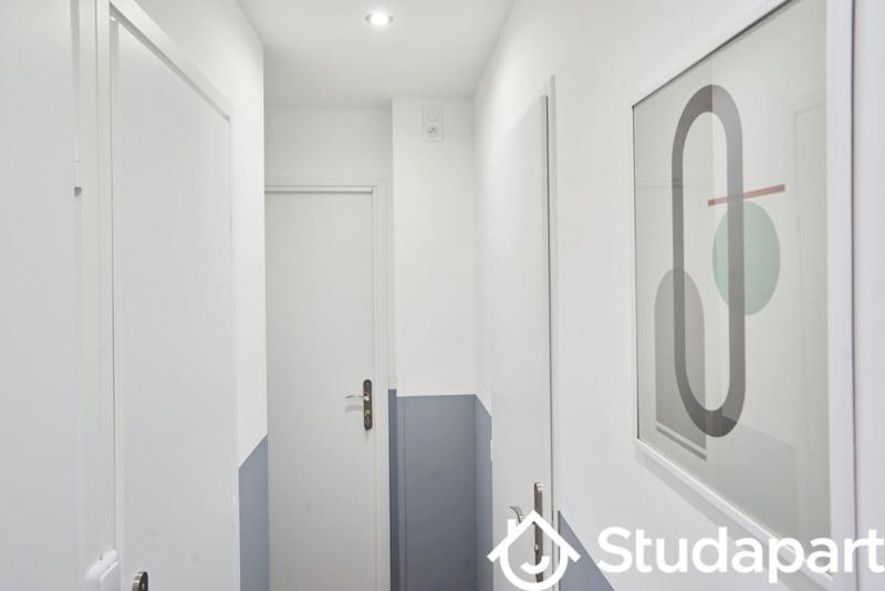 Chambre - 12 m² - 1 pièce