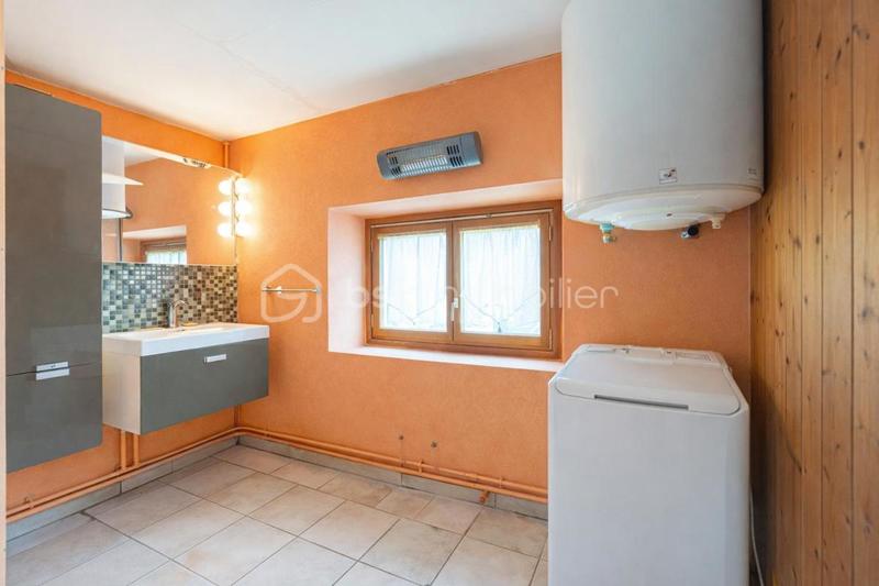 Maison - 121 m² - 3 pièces