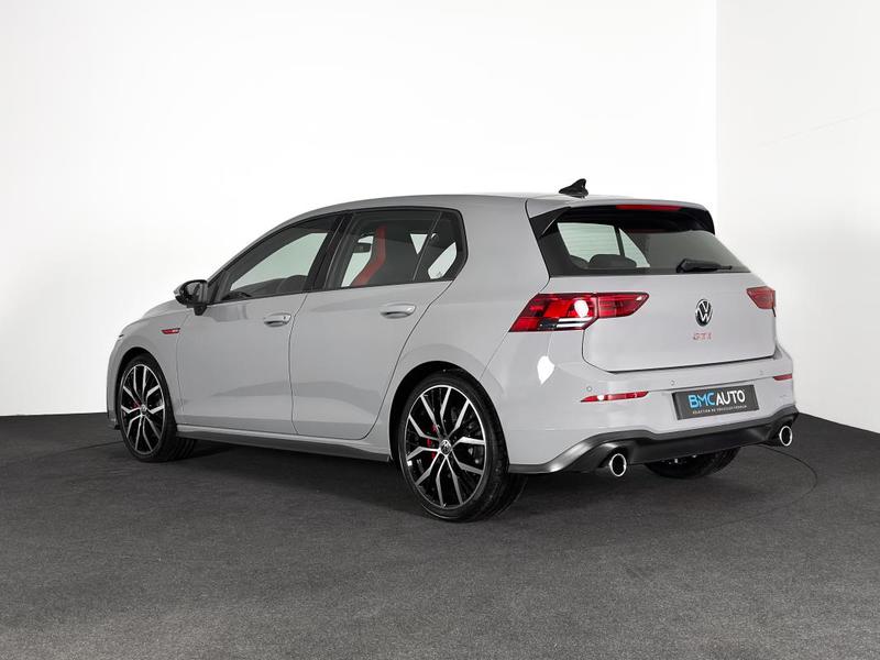 Volkswagen Golf 8 Gti 2.0 Tsi 245ch Dsg Ja19p Carplay Regul Acc Eclairage d’Ambiance Alcantara Chauf