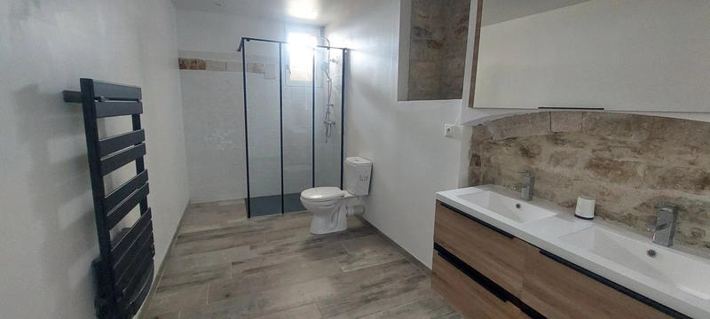 Maison traditionnelle - 90 m² - 5 pièces