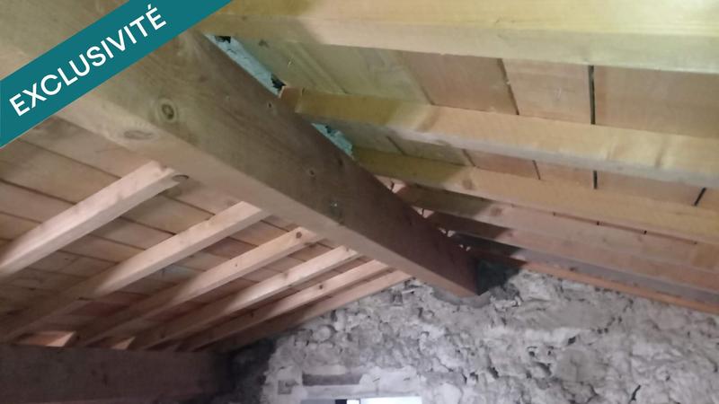 Maison - 280 m² - 9 pièces