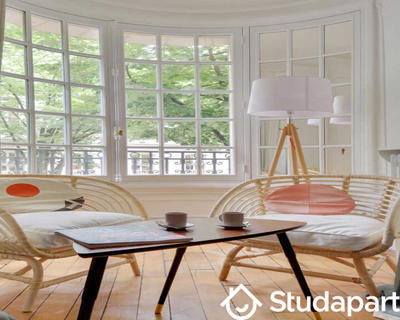 Chambre - 100 m² - 1 pièce