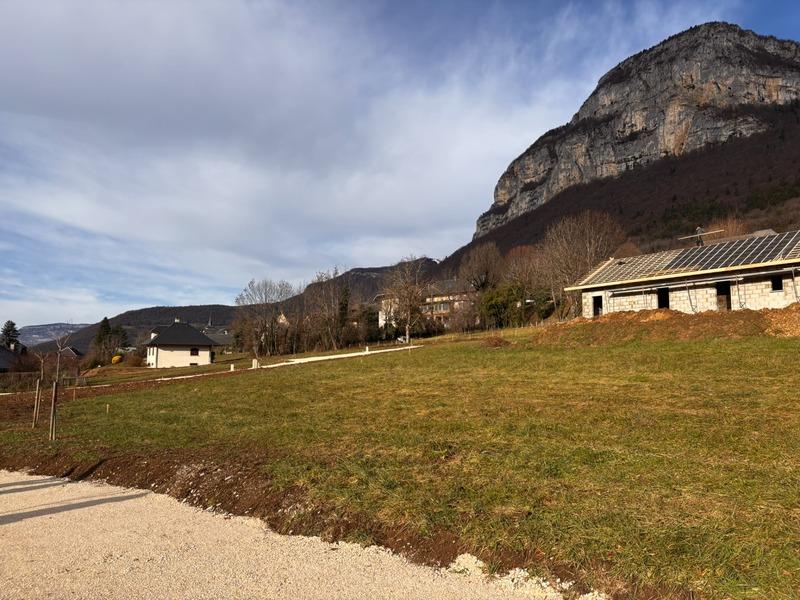 Terrain constructible - 647 m²