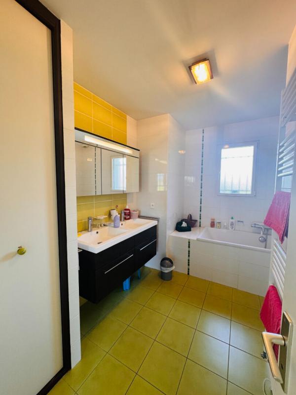 Maison - 134 m² - 6 pièces