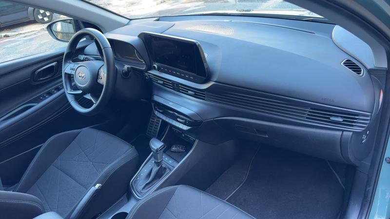 Hyundai Bayon 1.0 t-GDi 100 Dct7 Executive - Automatique Entretien constructeur