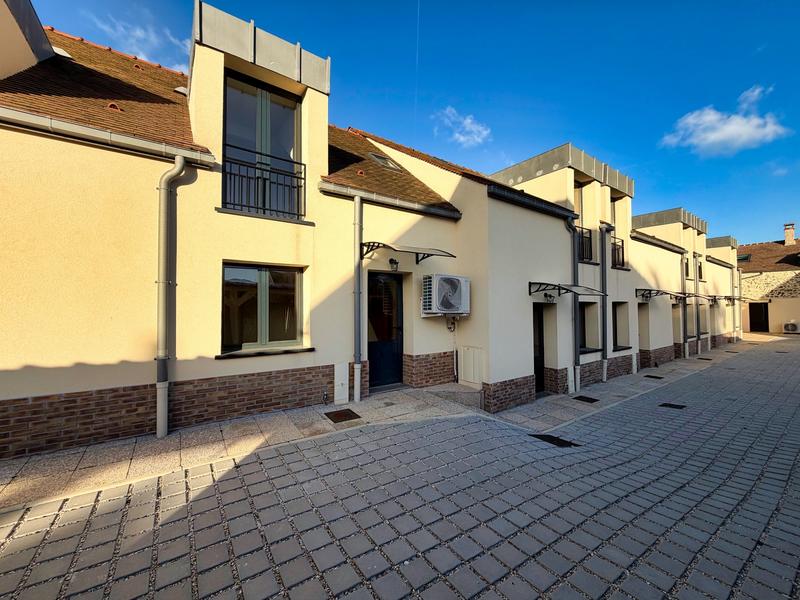 Maison - 69 m² - 4 pièces