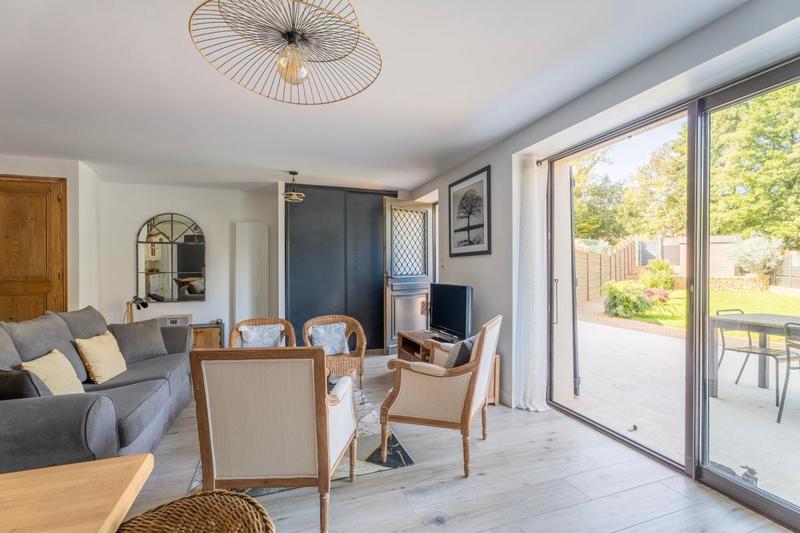 Maison - 95 m² - 3 pièces