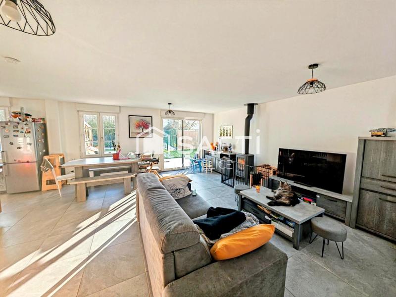 Maison - 90 m² - 4 pièces