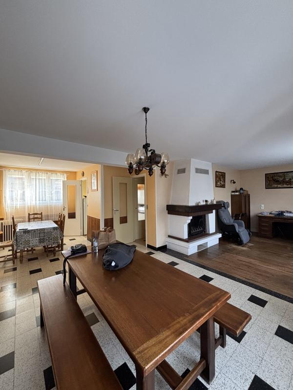 Maison - 105 m² - 5 pièces