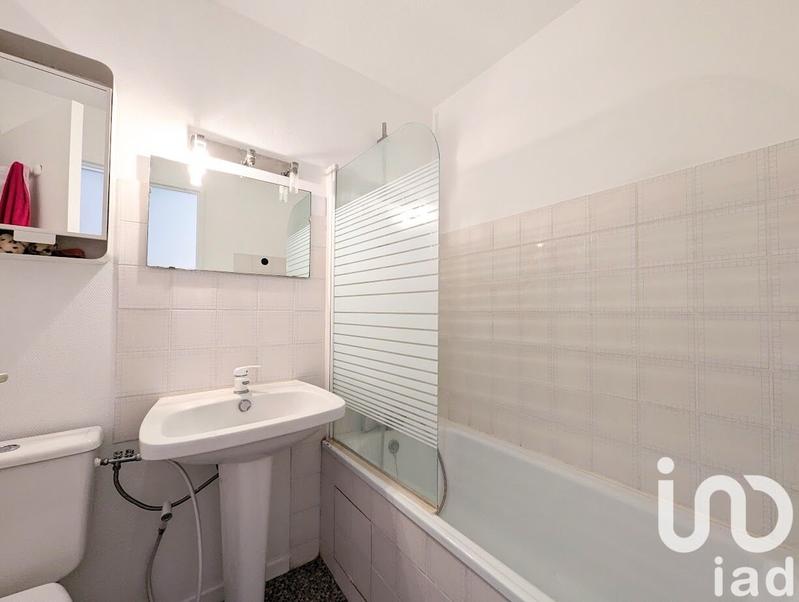 Studio - 25 m² - 1 pièce