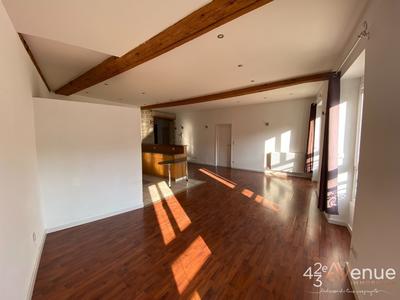 Appartement - 107 m² - 5 pièces