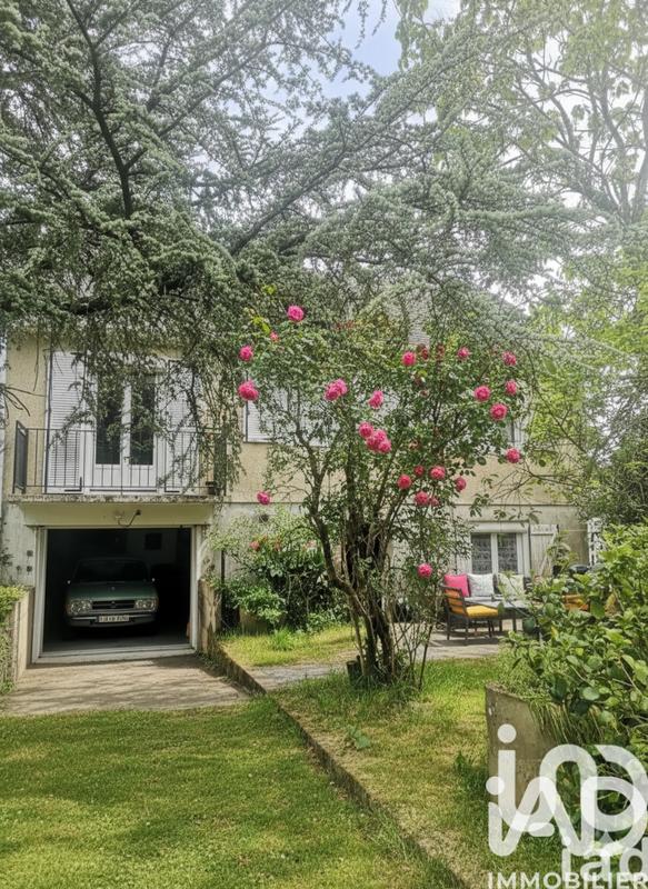 Maison - 136 m² - 8 pièces