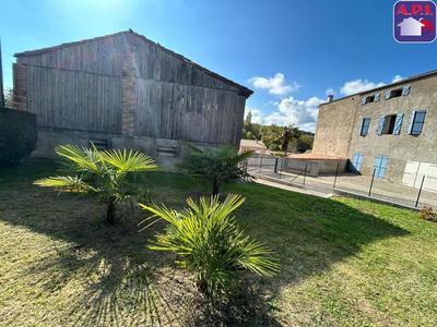 Maison - 160 m² - 5 pièces