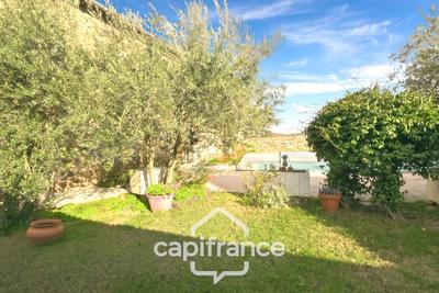 Maison - 161 m² - 7 pièces