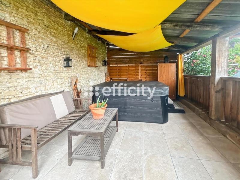 Maison - 192 m² - 6 pièces