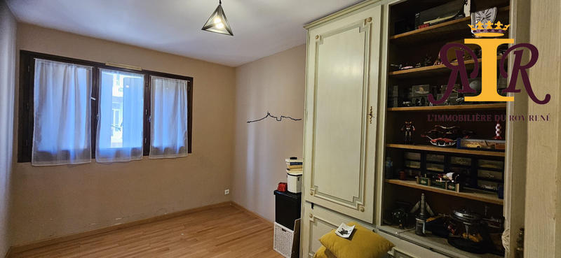 Appartement - 98 m² - 4 pièces