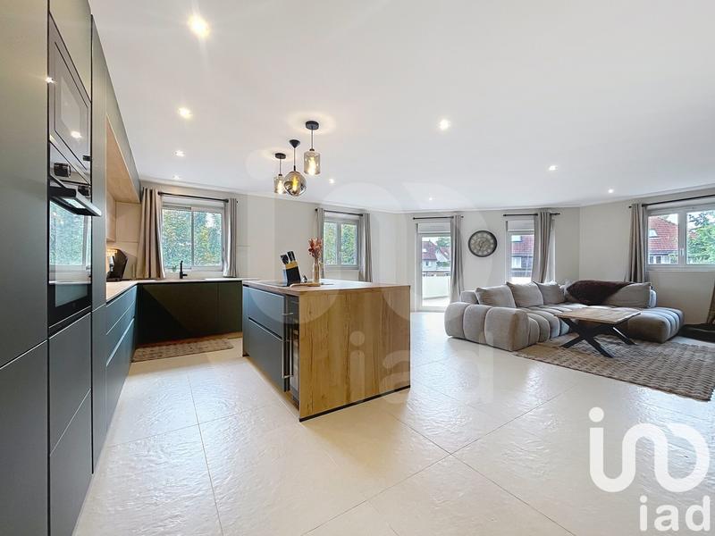 Duplex - 93 m² - 5 pièces